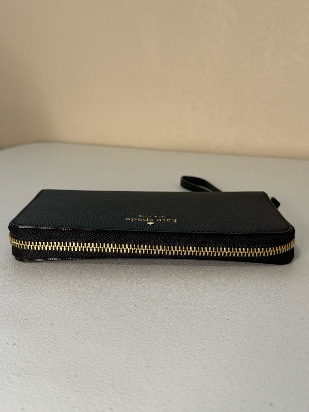 Kate Spade Black Long Wallet with Wristlet Strap - Picture 6 of 10